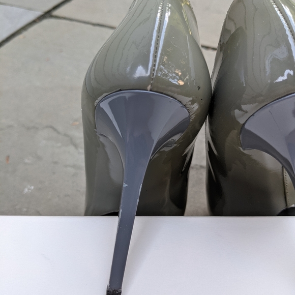 Balenciaga Gray Patent Leather Heels - Picture 8 of 10